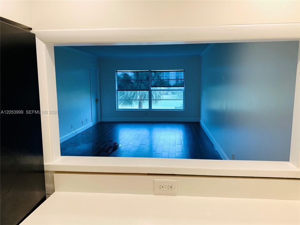 В аренду: $1,800 (1 спален, 1 ванн, 914 Квадратных фут)