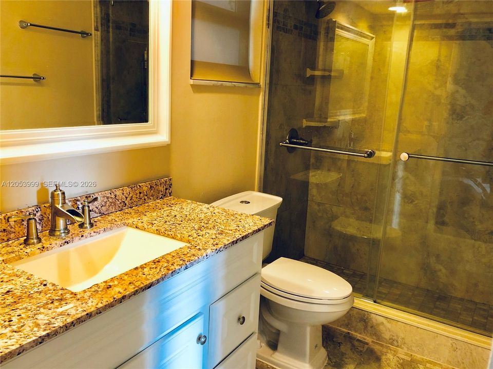 В аренду: $1,800 (1 спален, 1 ванн, 914 Квадратных фут)
