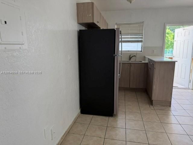 For Rent: $1,500 (1 beds, 1 baths, 600 Square Feet)