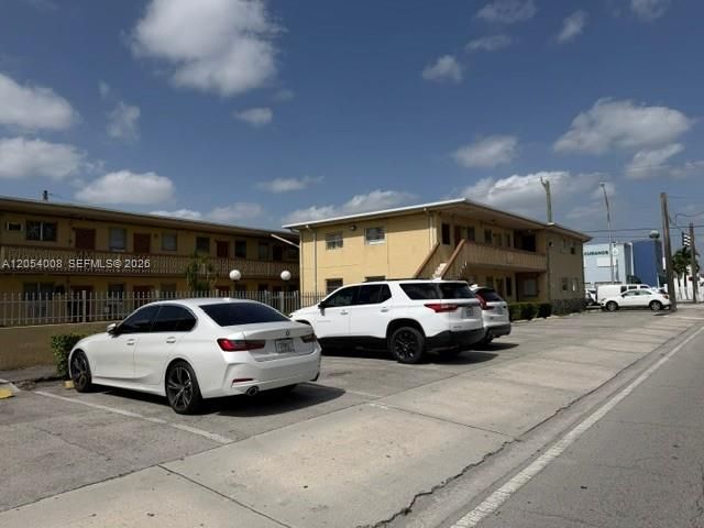 For Rent: $1,500 (1 beds, 1 baths, 600 Square Feet)