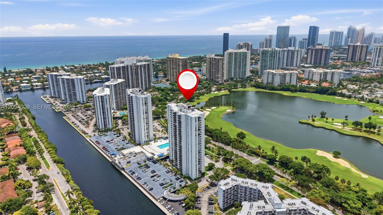 En Venta: $400,000 (2 camas, 2 baños, 1079 Pies cuadrados)