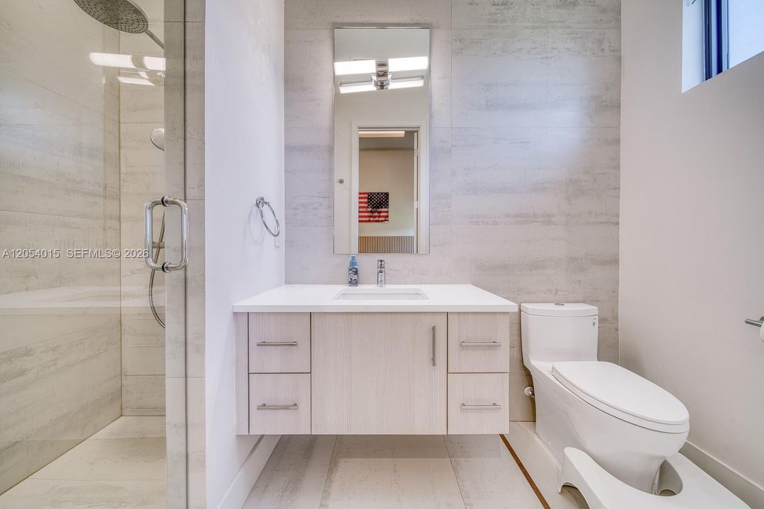 For Sale: $4,950,000 (5 beds, 6 baths, 0 Square Feet)