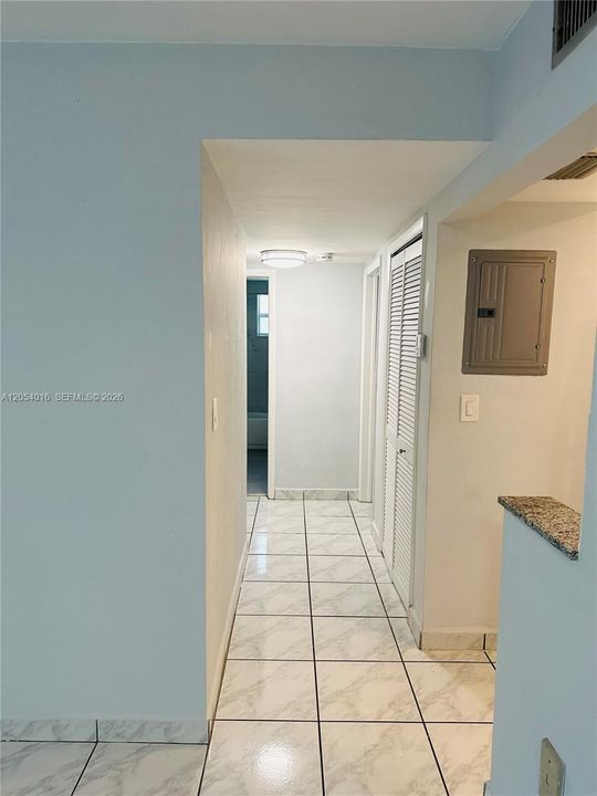 В аренду: $2,600 (2 спален, 2 ванн, 1092 Квадратных фут)