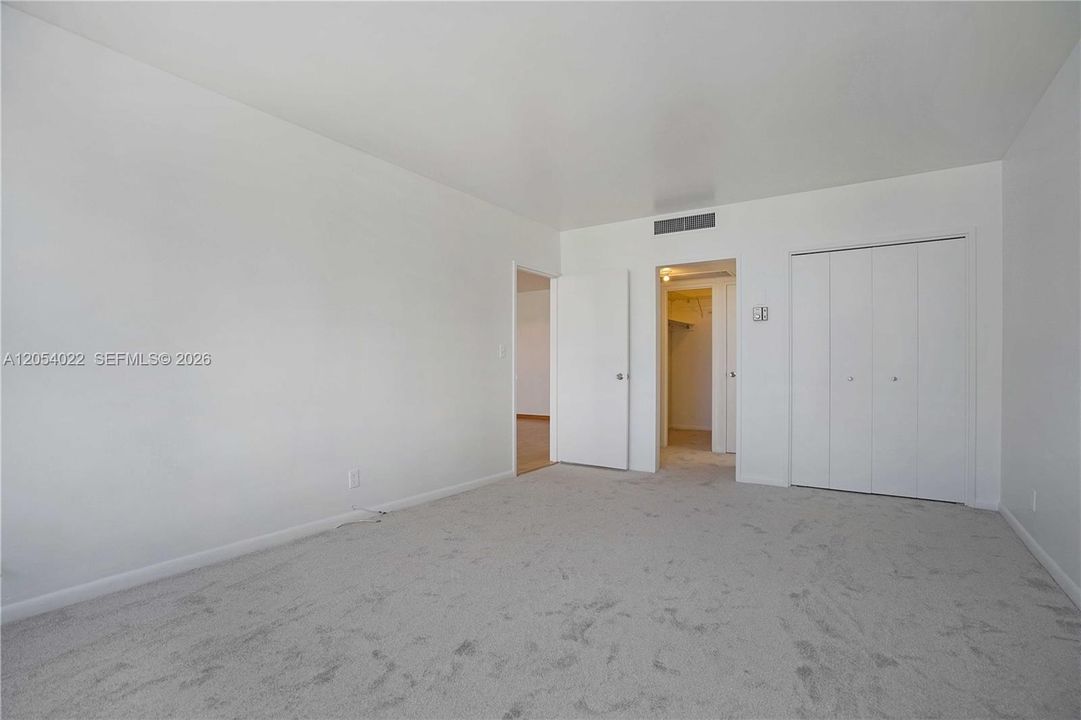 В аренду: $3,000 (2 спален, 2 ванн, 1030 Квадратных фут)