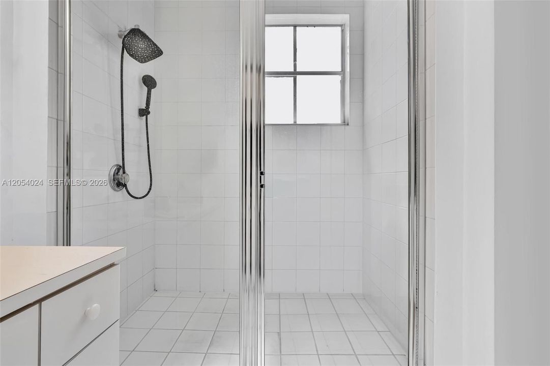 En Renta: $2,900 (3 camas, 2 baños, 1615 Pies cuadrados)