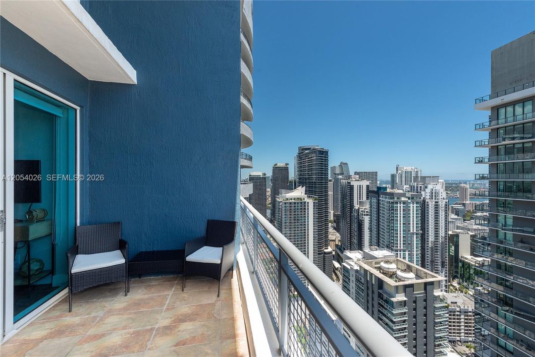 В аренду: $2,950 (1 спален, 1 ванн, 686 Квадратных фут)