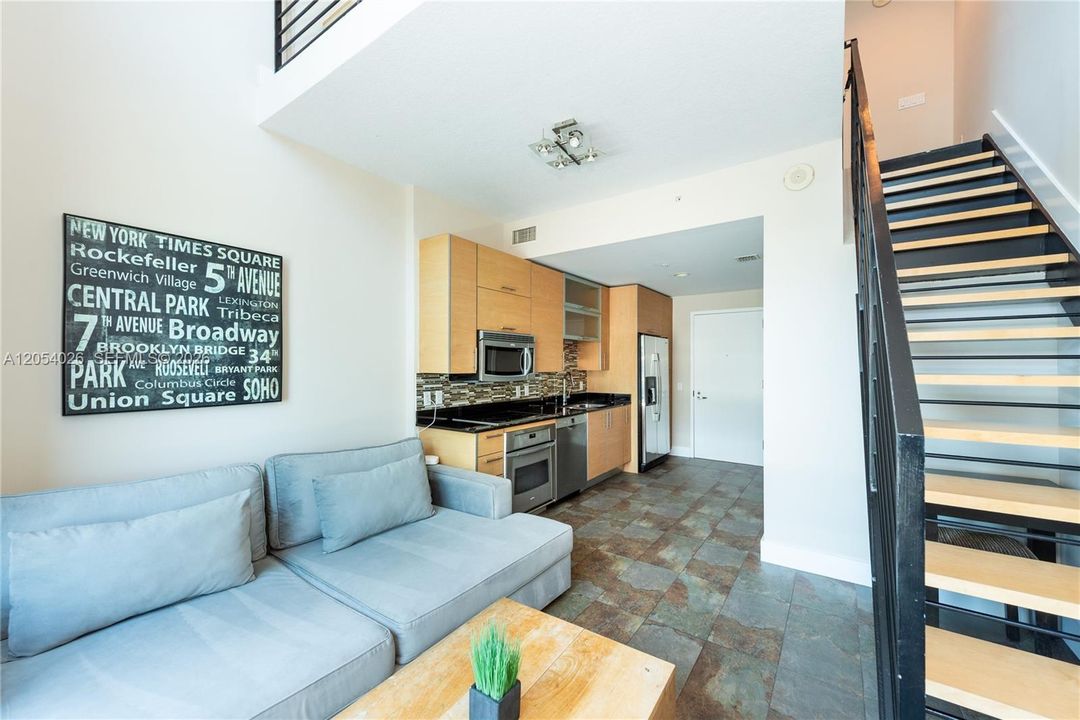 В аренду: $2,950 (1 спален, 1 ванн, 686 Квадратных фут)