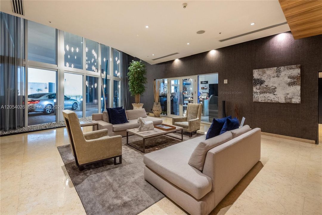 В аренду: $2,950 (1 спален, 1 ванн, 686 Квадратных фут)