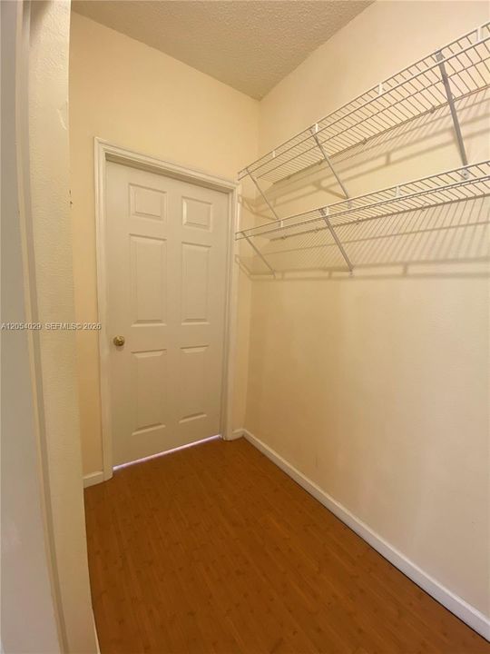 В аренду: $3,000 (2 спален, 2 ванн, 1191 Квадратных фут)