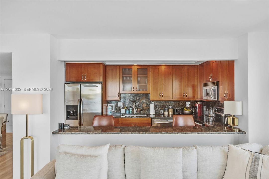 For Rent: $3,800 (2 beds, 2 baths, 1408 Square Feet)