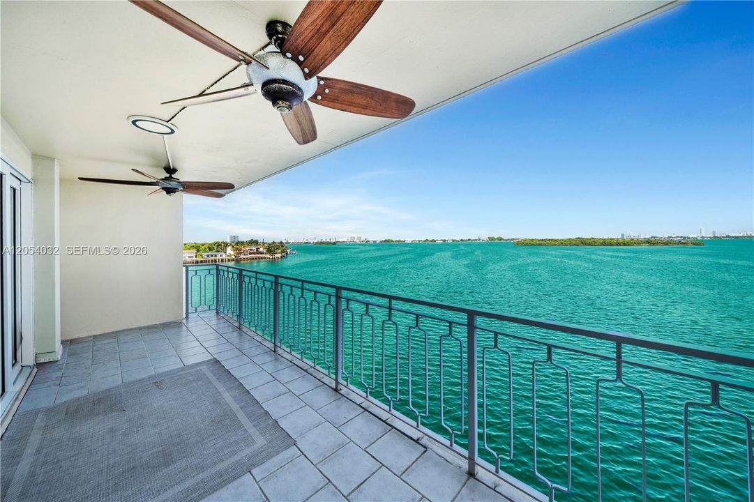 For Rent: $3,800 (2 beds, 2 baths, 1408 Square Feet)