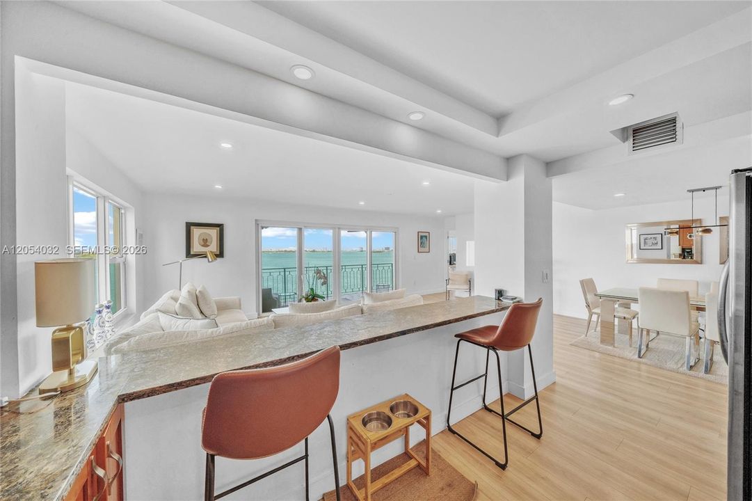 For Rent: $3,800 (2 beds, 2 baths, 1408 Square Feet)