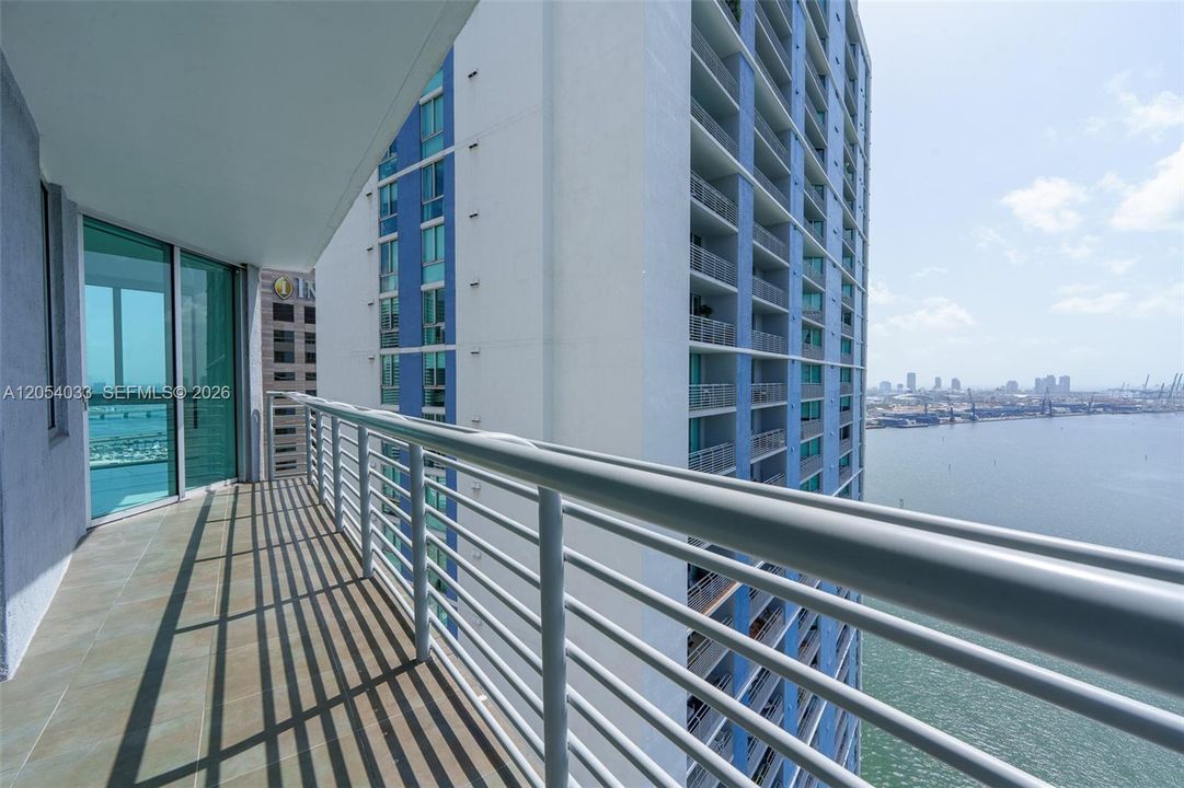 For Rent: $5,500 (3 beds, 2 baths, 1416 Square Feet)