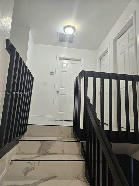 В аренду: $3,000 (3 спален, 2 ванн, 1586 Квадратных фут)