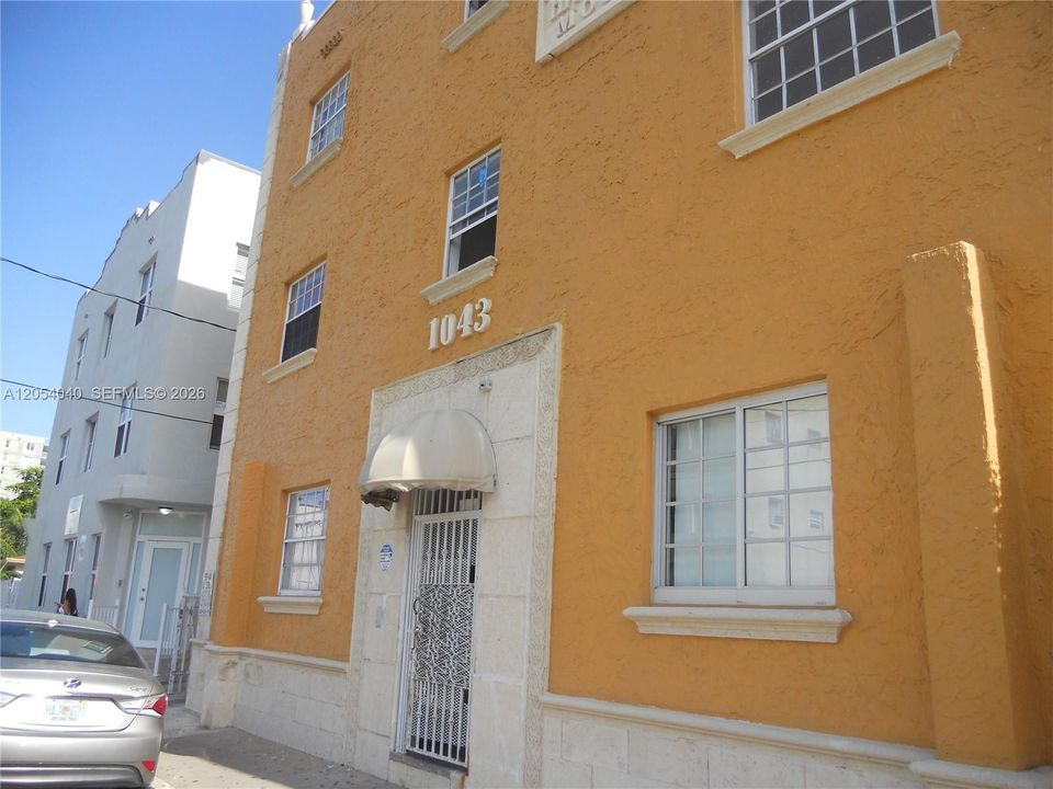 En Renta: $1,700 (2 camas, 1 baños, 715 Pies cuadrados)