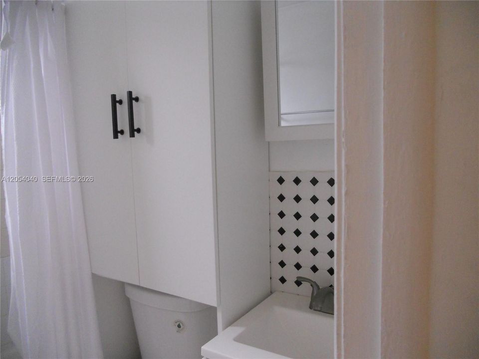 En Renta: $1,700 (2 camas, 1 baños, 715 Pies cuadrados)
