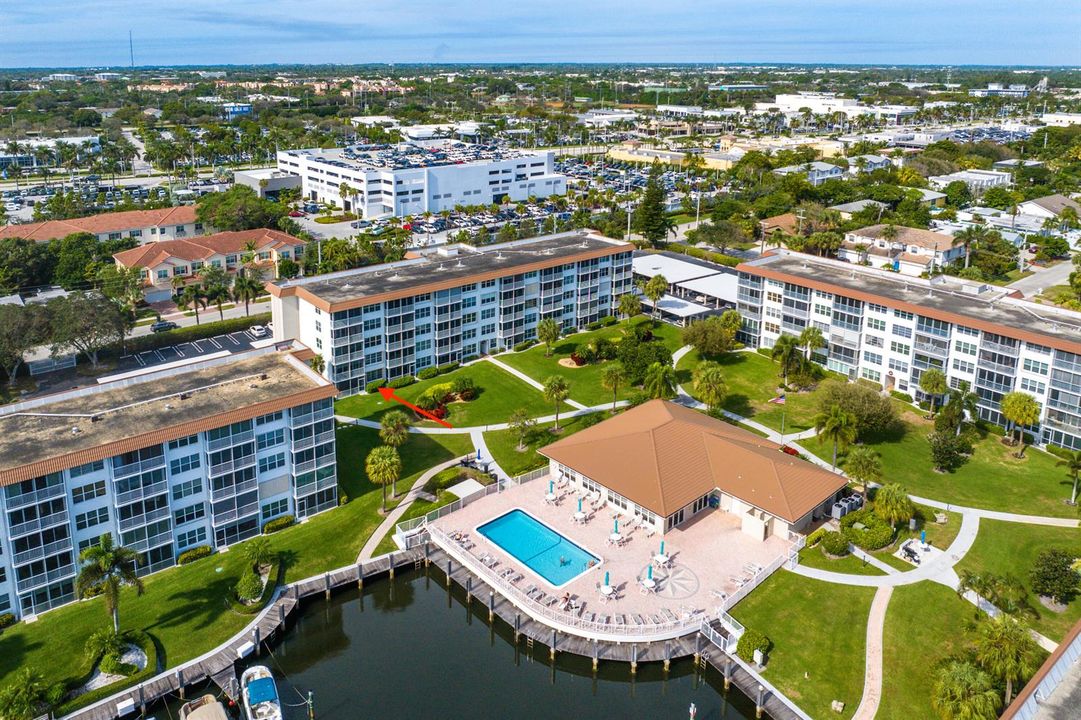 2525 Florida 130