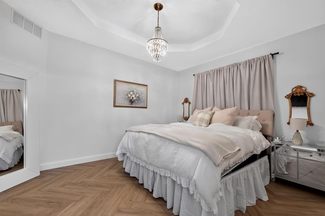 2159_Man_of_War-Bedroom-0025