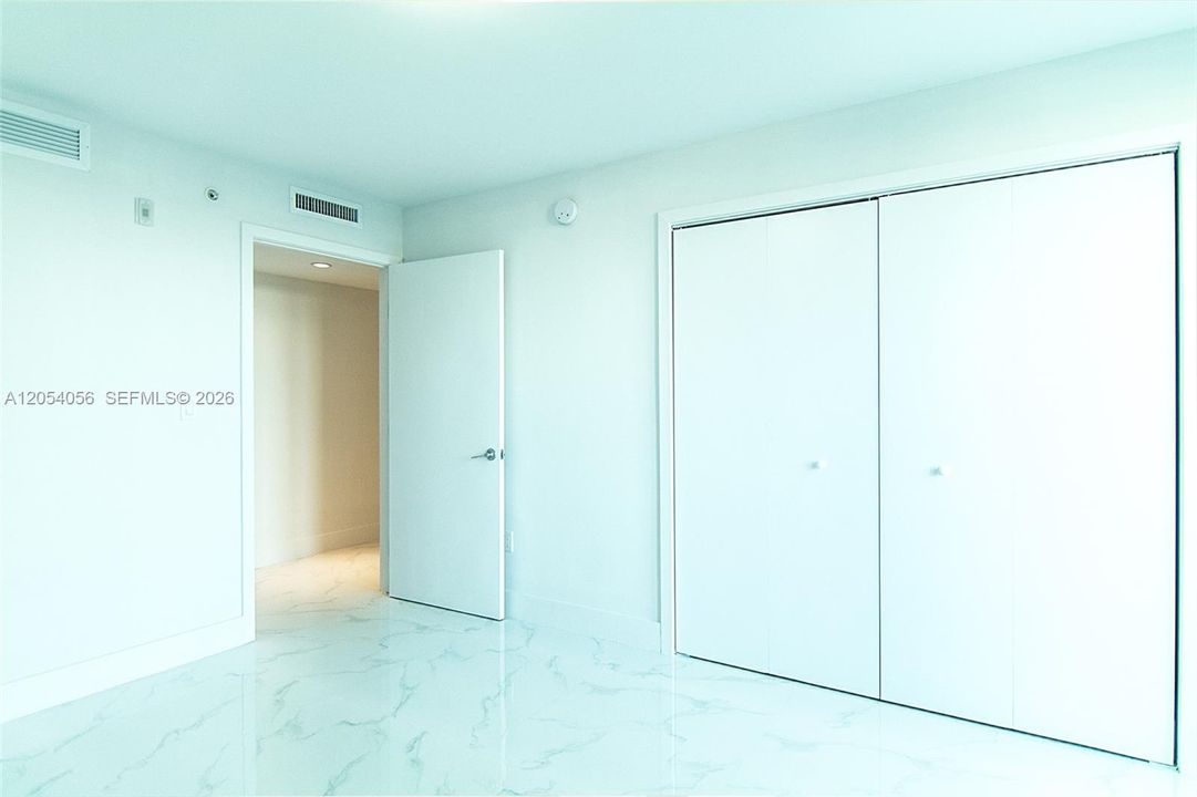 For Rent: $4,750 (2 beds, 2 baths, 1260 Square Feet)
