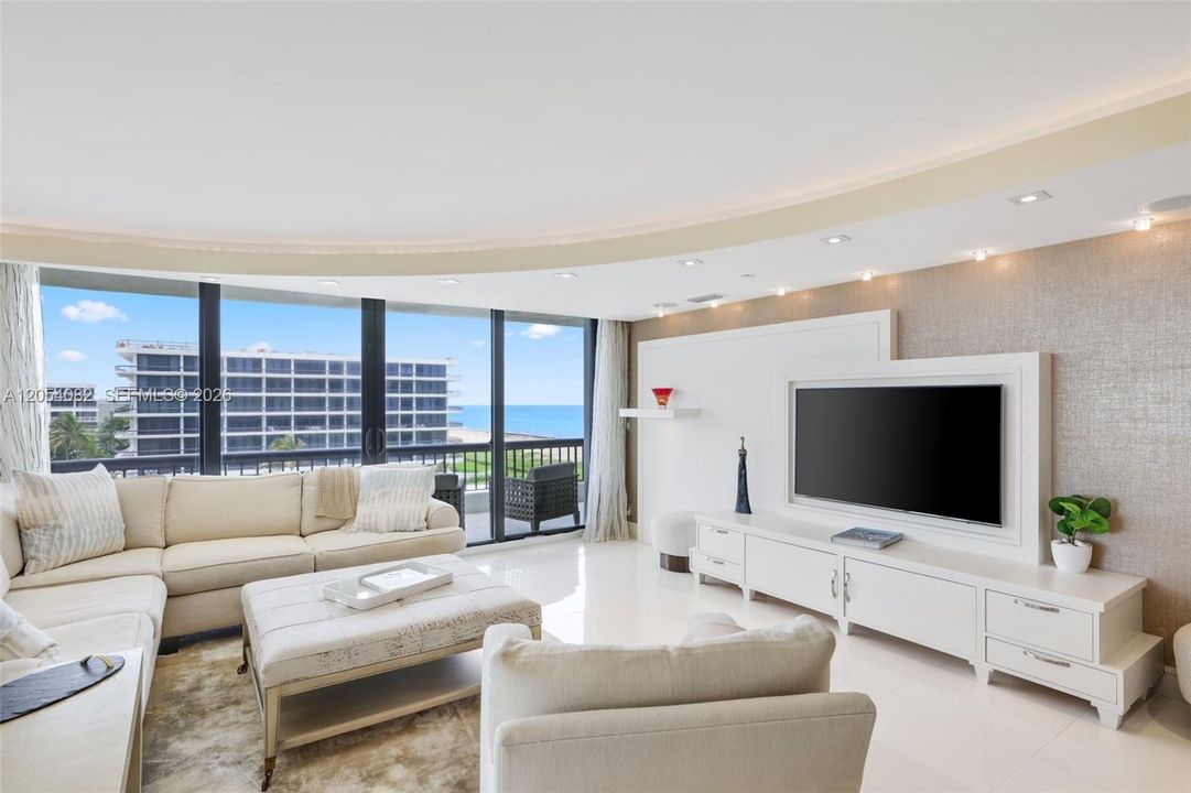 En Venta: $3,000,000 (3 camas, 3 baños, 2606 Pies cuadrados)
