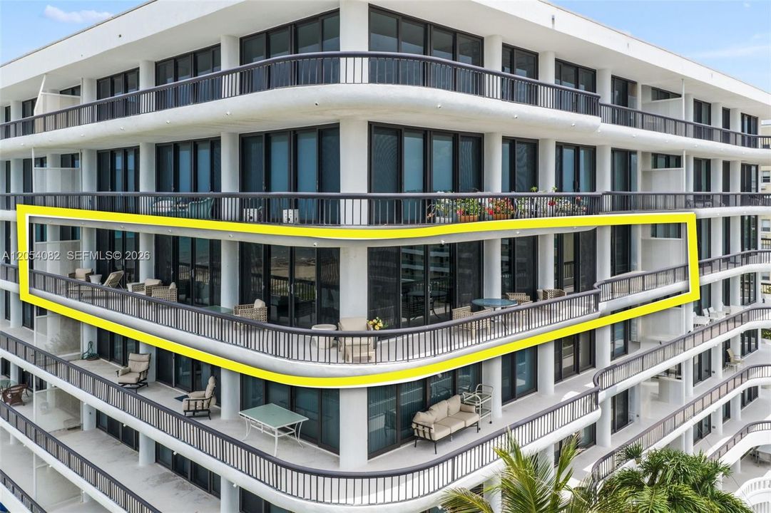 En Venta: $3,000,000 (3 camas, 3 baños, 2606 Pies cuadrados)