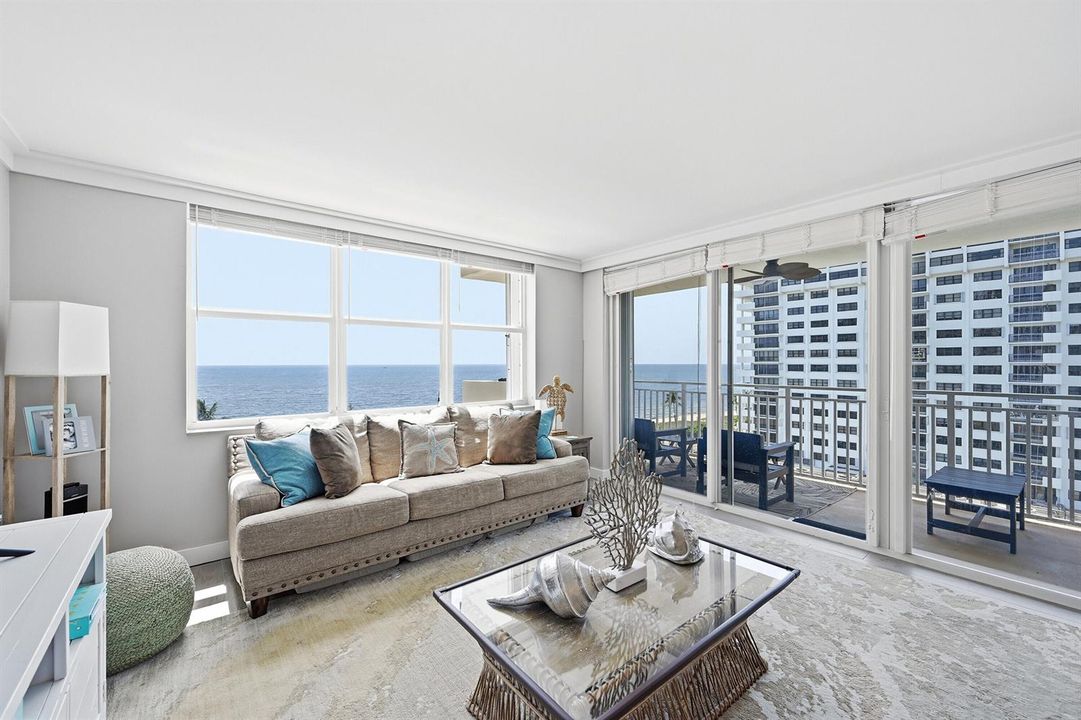 25_living room