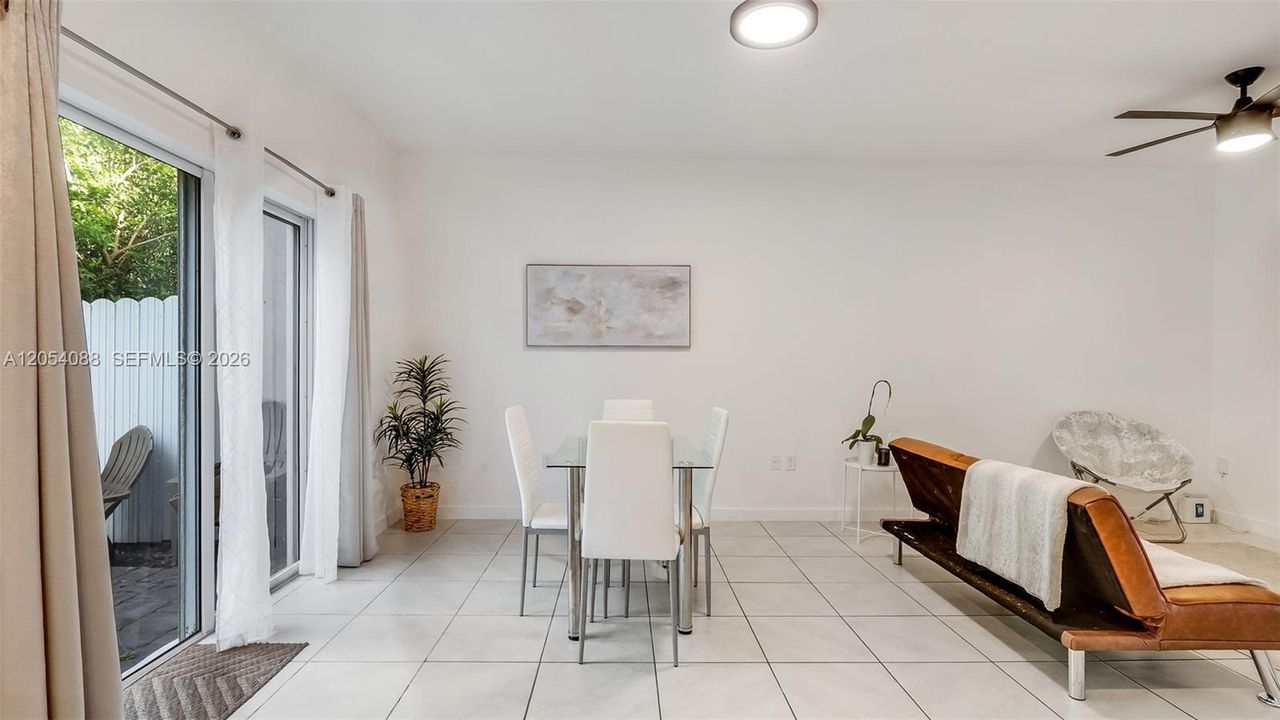 For Sale: $360,000 (3 beds, 2 baths, 1488 Square Feet)