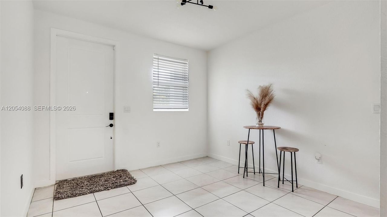 For Sale: $360,000 (3 beds, 2 baths, 1488 Square Feet)