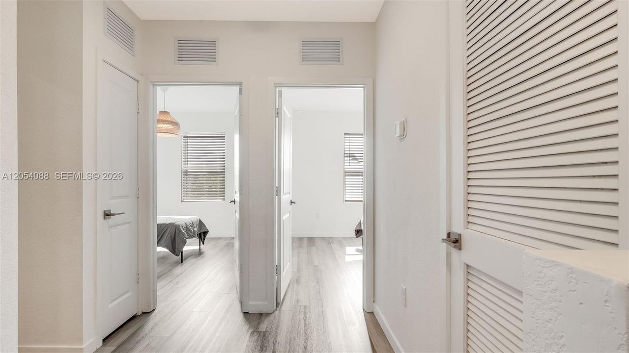 For Sale: $360,000 (3 beds, 2 baths, 1488 Square Feet)