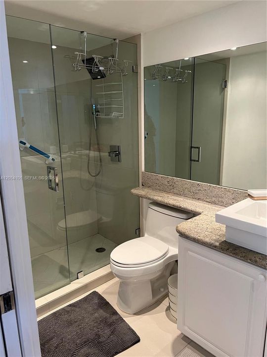 В аренду: $5,500 (3 спален, 2 ванн, 1330 Квадратных фут)