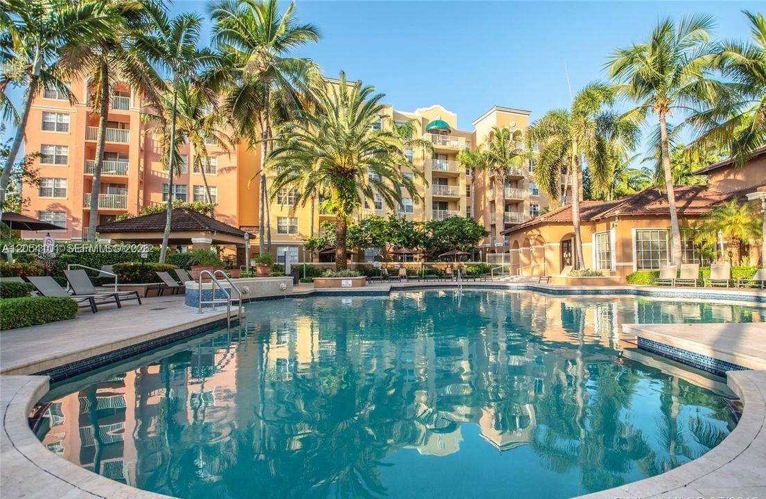 В аренду: $5,500 (3 спален, 2 ванн, 1330 Квадратных фут)