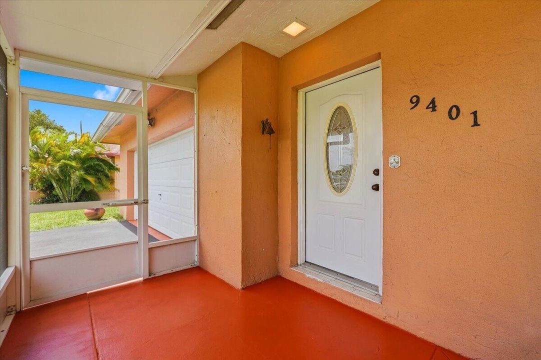 07-Front Door