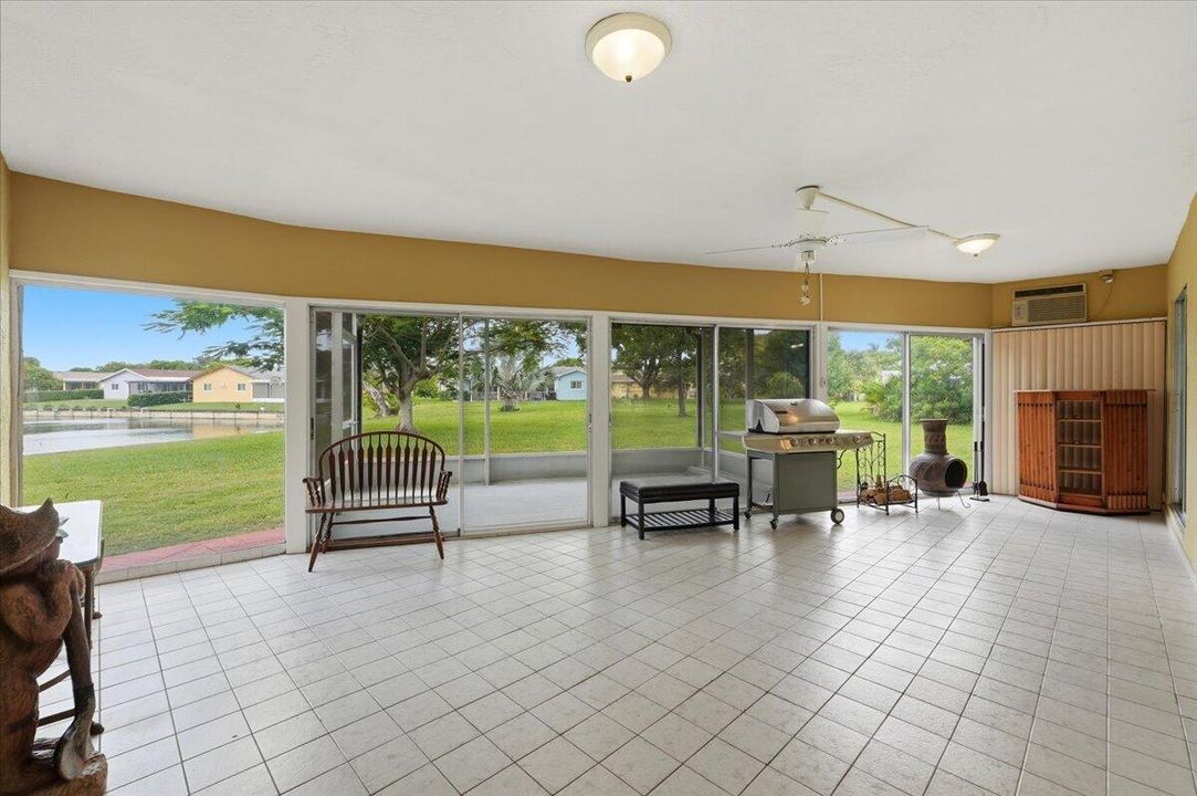 22-Sun Room