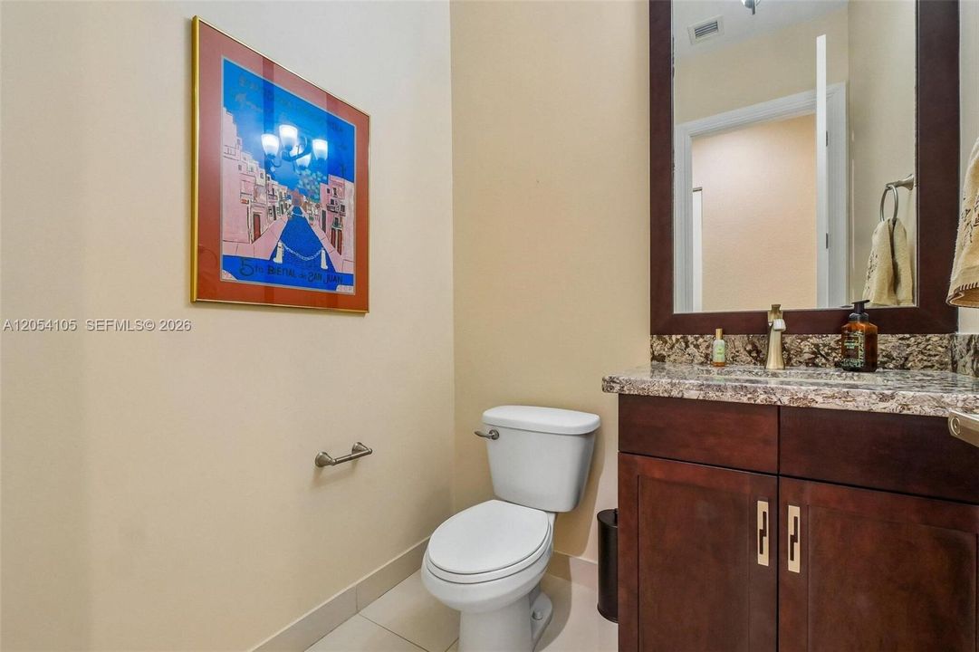 For Sale: $925,000 (3 beds, 2 baths, 2421 Square Feet)