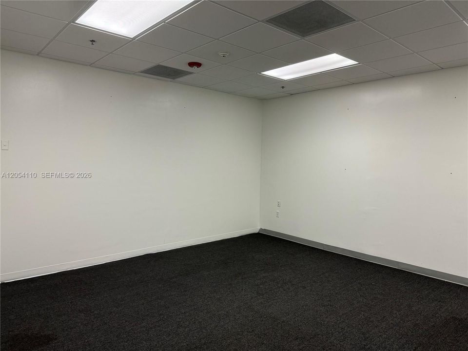 For Rent: $1,250 (0 beds, 0 baths, 0 Square Feet)