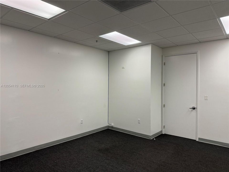 For Rent: $1,250 (0 beds, 0 baths, 0 Square Feet)