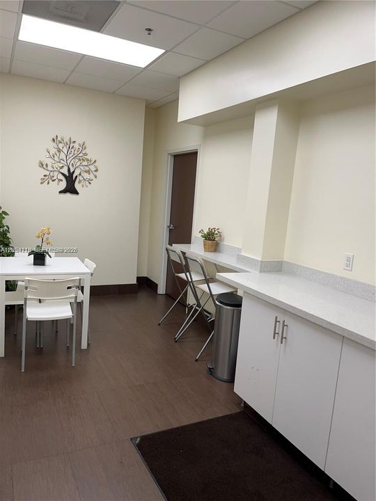 For Rent: $1,250 (0 beds, 0 baths, 0 Square Feet)