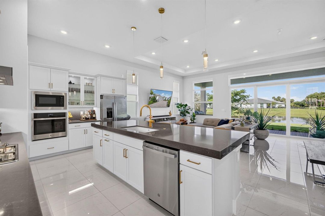 Kitchen/Great Room
