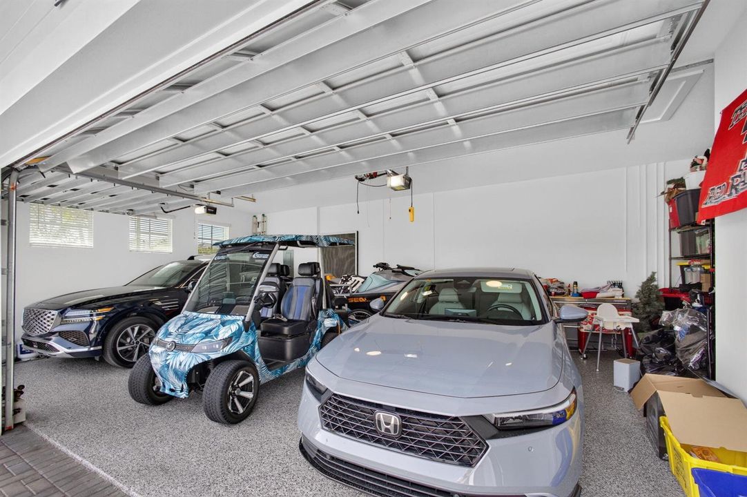 2/3 Car Garage