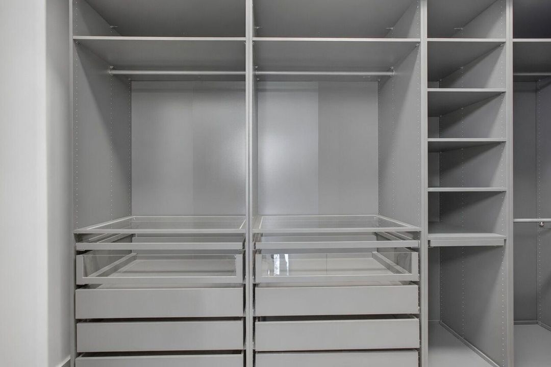 Custom Closet
