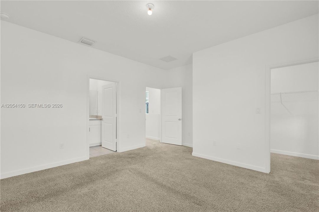 En Renta: $2,600 (3 camas, 2 baños, 1386 Pies cuadrados)