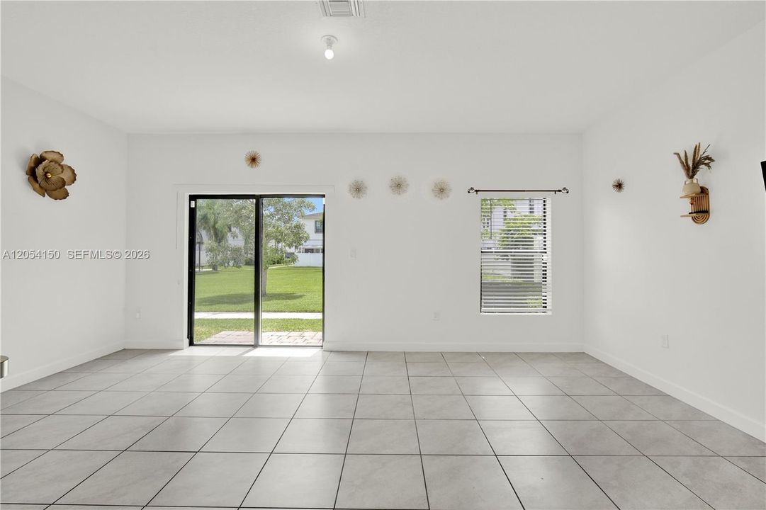 En Renta: $2,600 (3 camas, 2 baños, 1386 Pies cuadrados)