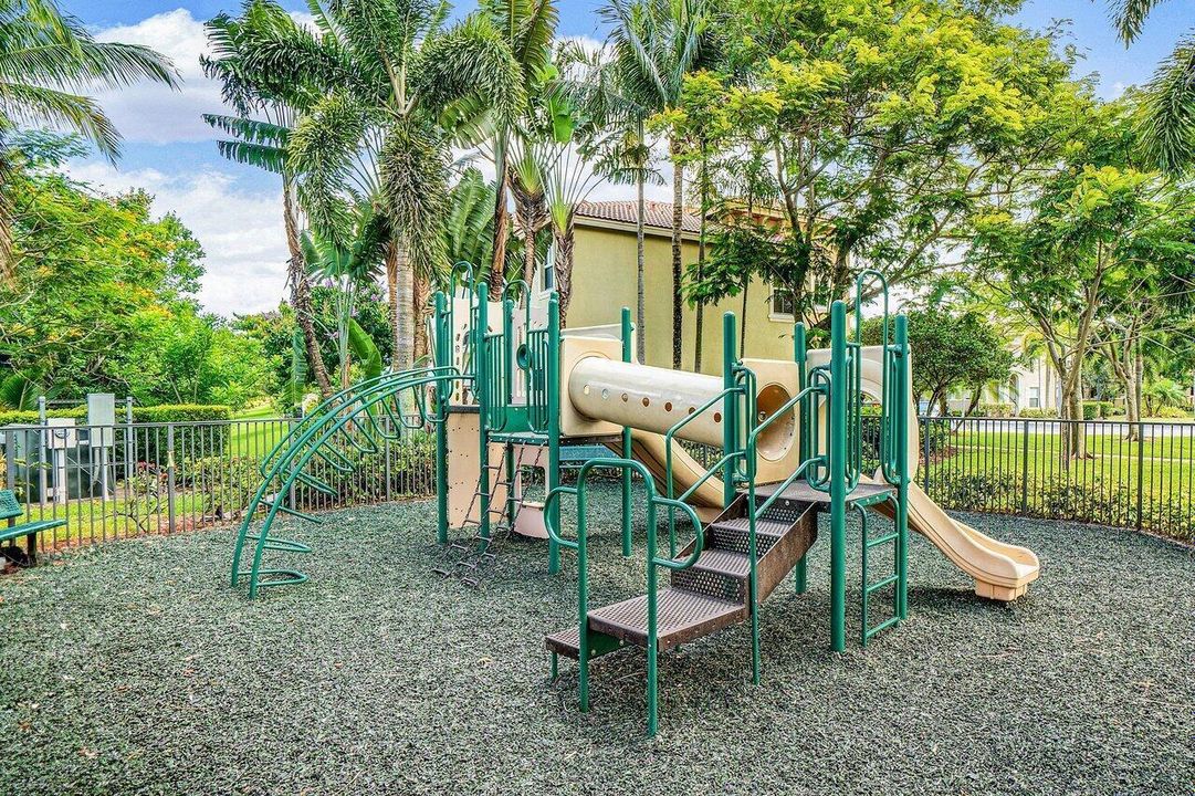 030-406LakeMontereyCircle-BoyntonBeach-F