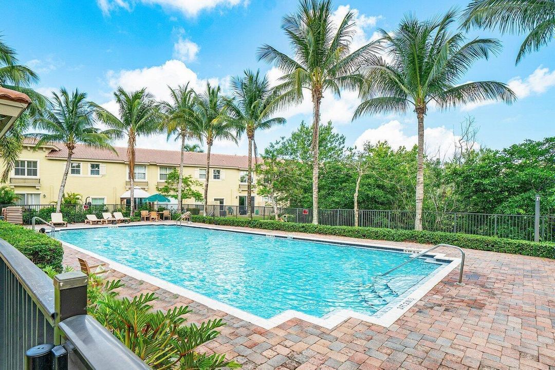 029-406LakeMontereyCircle-BoyntonBeach-F