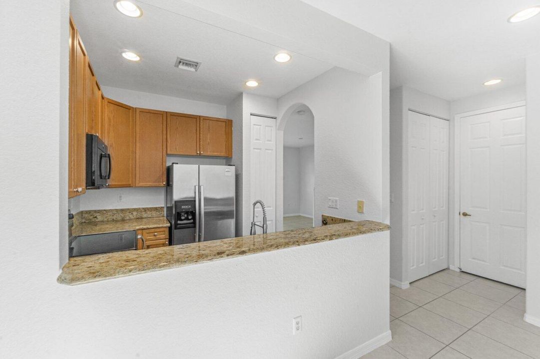 014-406LakeMontereyCircle-BoyntonBeach-F