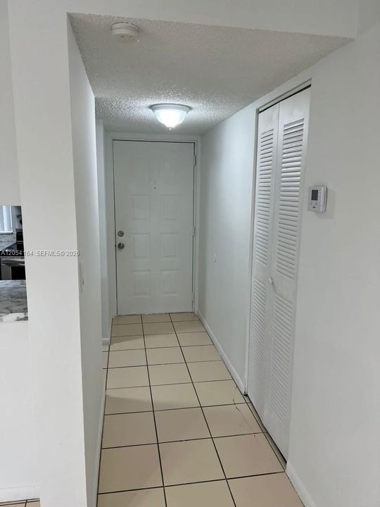 En Renta: $1,850 (2 camas, 1 baños, 832 Pies cuadrados)