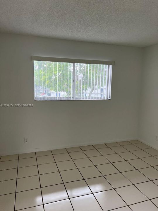 En Renta: $1,850 (2 camas, 1 baños, 832 Pies cuadrados)