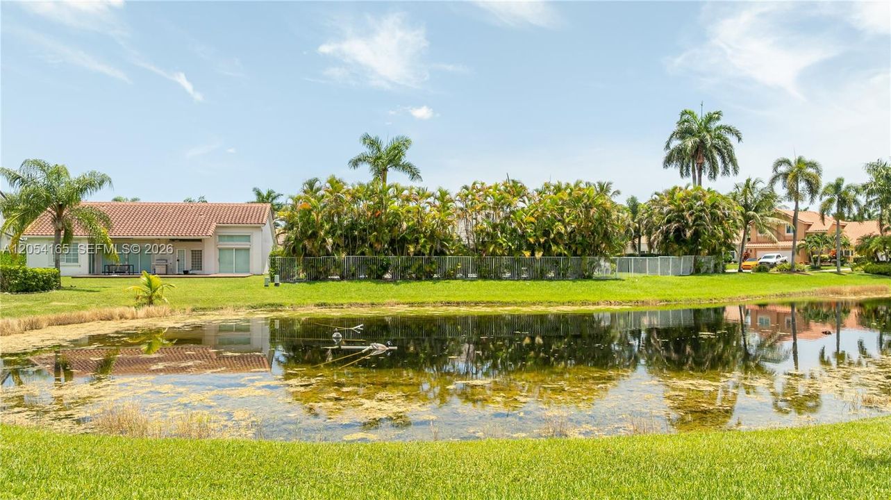 En Venta: $875,000 (3 camas, 2 baños, 2047 Pies cuadrados)
