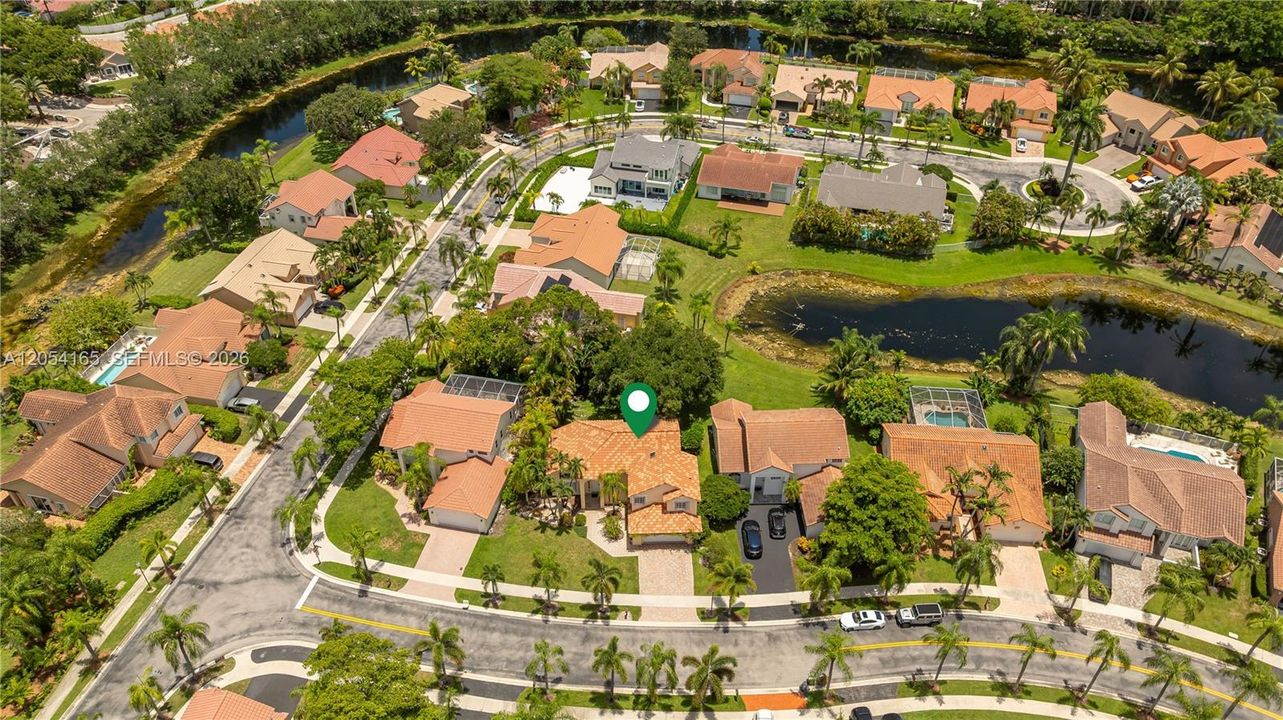 En Venta: $875,000 (3 camas, 2 baños, 2047 Pies cuadrados)