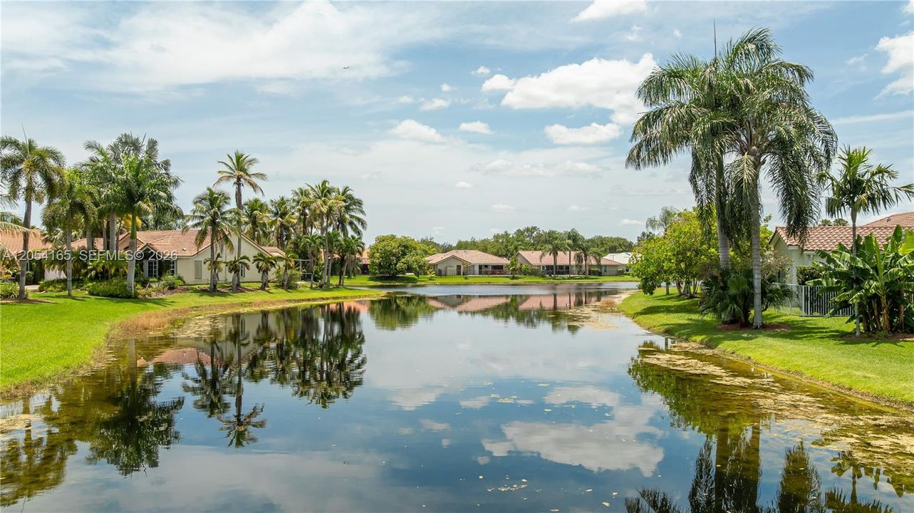 En Venta: $875,000 (3 camas, 2 baños, 2047 Pies cuadrados)